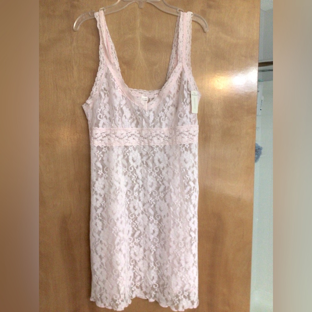 Elegant Lace Nightgown - Pink